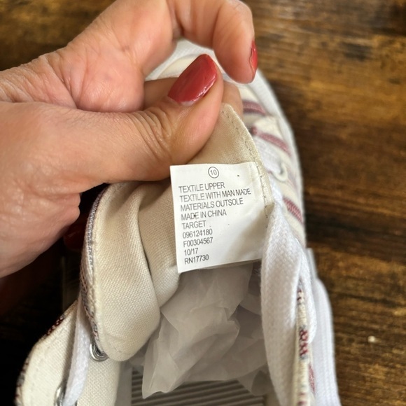 Canvas sneakers Size 10 - Picture 3 of 8